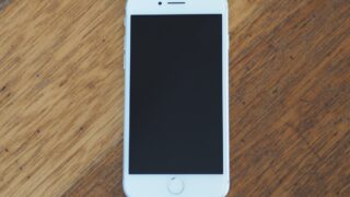 iPhoneを二年間裸で使ってみた。