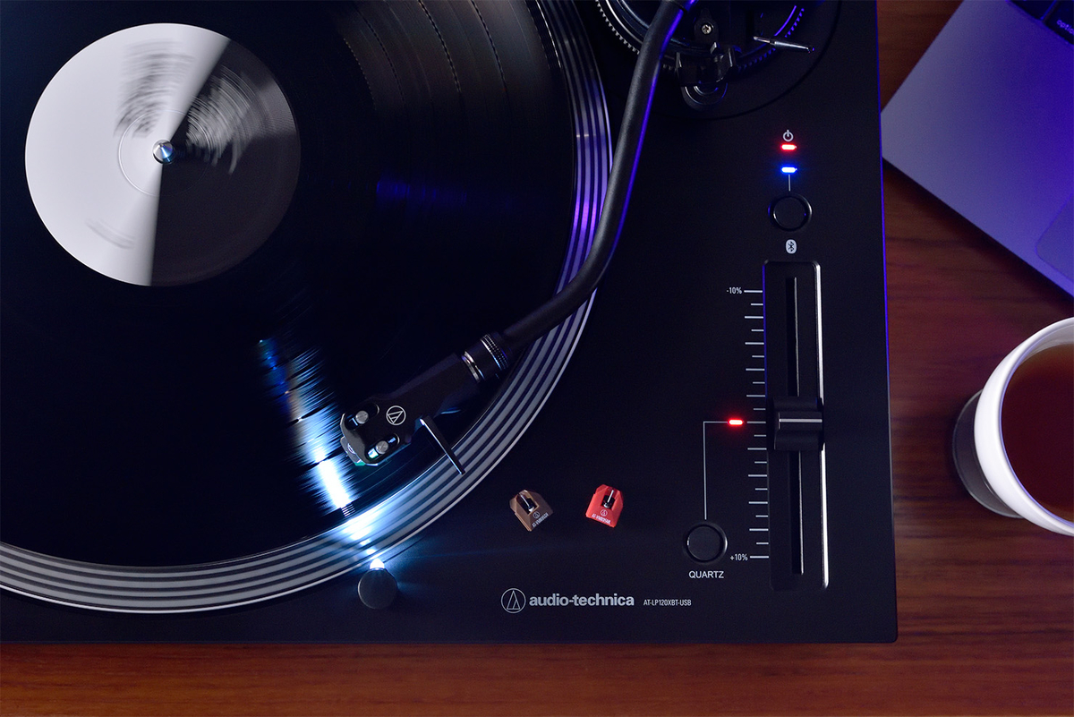 AT-LP120XBT-USB ダイレクトドライブでBluetooth対応